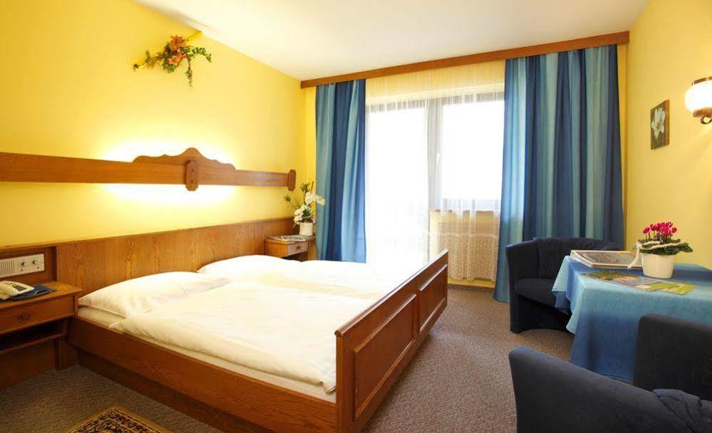 Hotel Boehmerwaldhof Ulrichsberg Kültér fotó